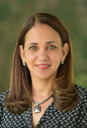 Lori-Ann MacMillan-Thompson